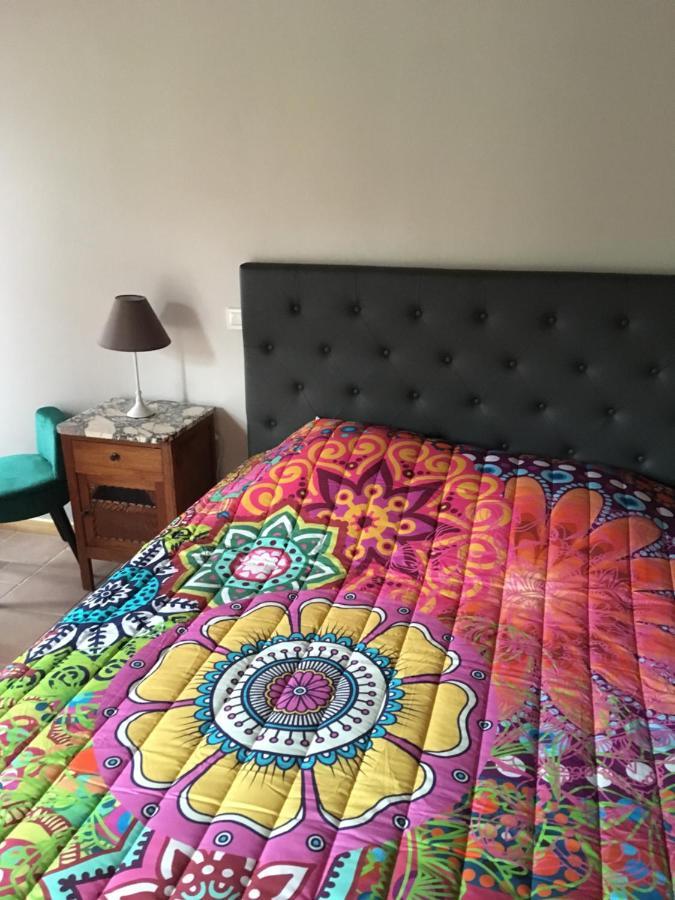 La Luterne Bed & Breakfast Villaines-les-Prevotes Bagian luar foto