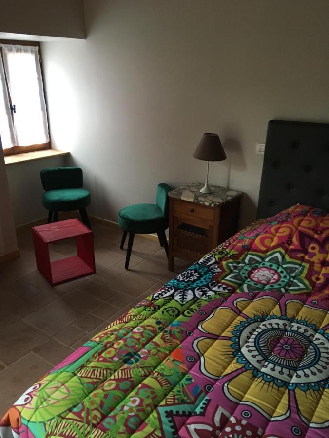 La Luterne Bed & Breakfast Villaines-les-Prevotes Bagian luar foto